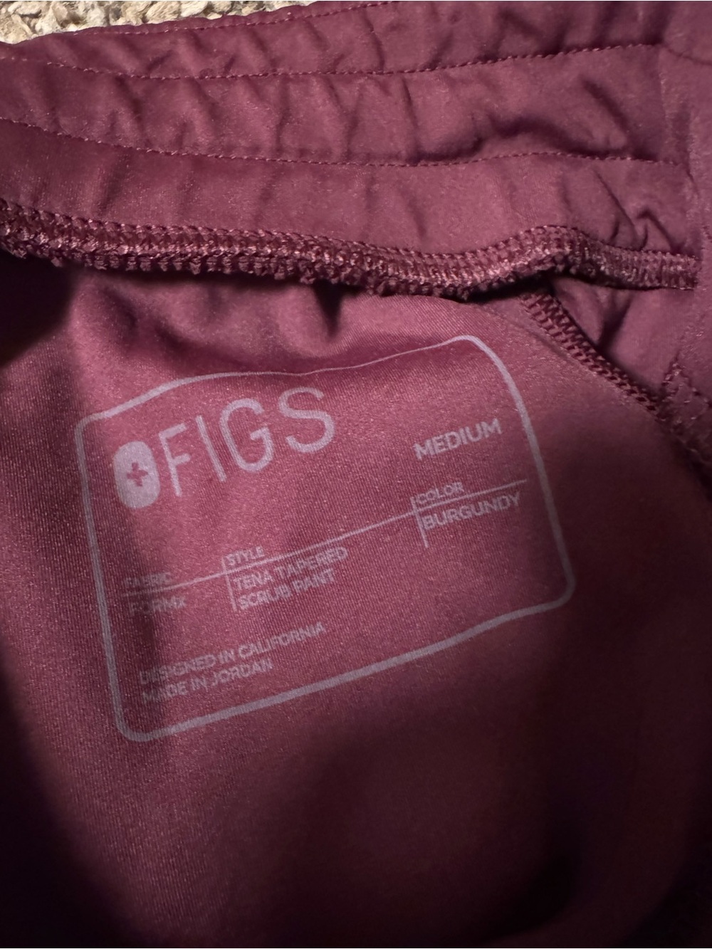 Figs Burgundy scrub set - Two-Piece Set - Picture 3 of 5